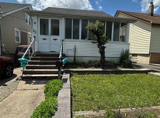 55 Center St, Belleville, NJ 07109