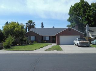 1450 Junewood Pl, Manteca, CA 95336