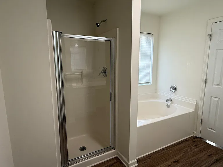 6319 Elliott Dr — Photo 12