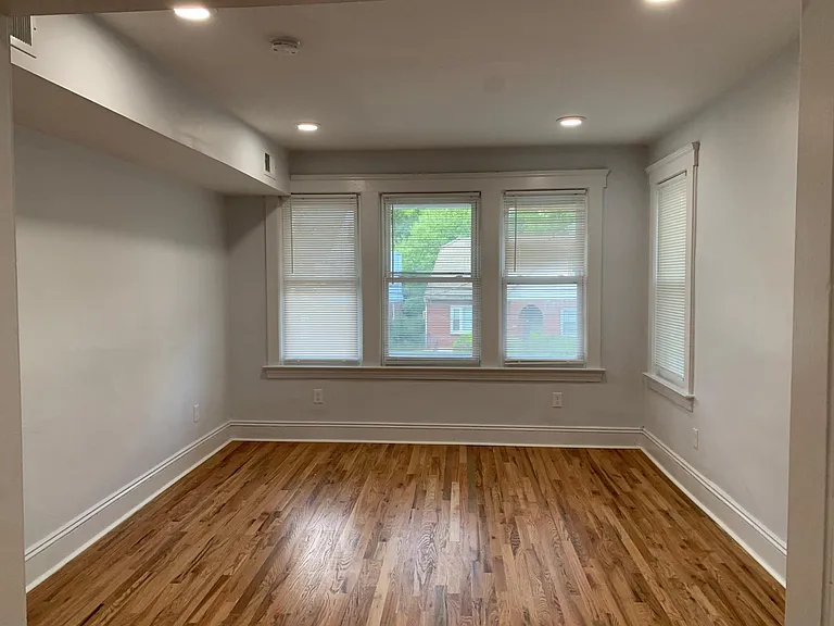 44-48 Hillcrest Rd #1 — Photo 5