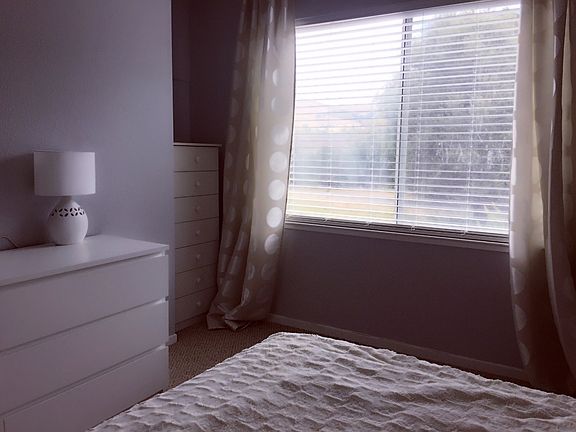 3rd image of 6901 Rodling Dr Unit E