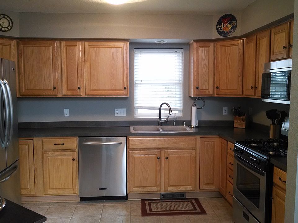 1st image of 1406 E Buckwood Ct