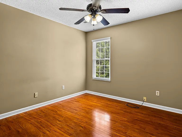 8807 Ryegate Dr — Photo 34