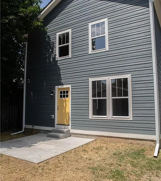 1709 Woodlawn Ave — Photo 29