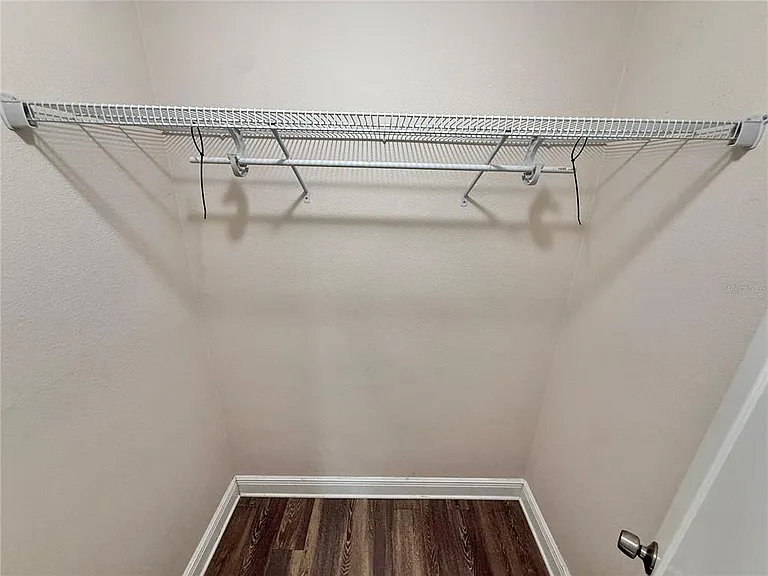 2810 Flowertree Rd — Photo 12