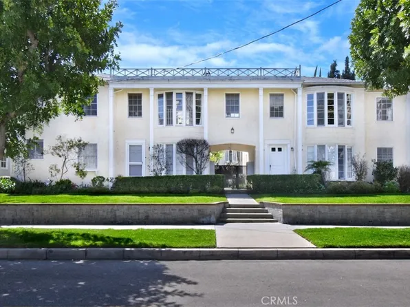 15230 1/2 Dickens St, Sherman Oaks, CA 91403
