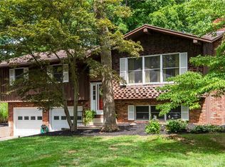 4024 N Lake Shore Dr, Jamestown, OH