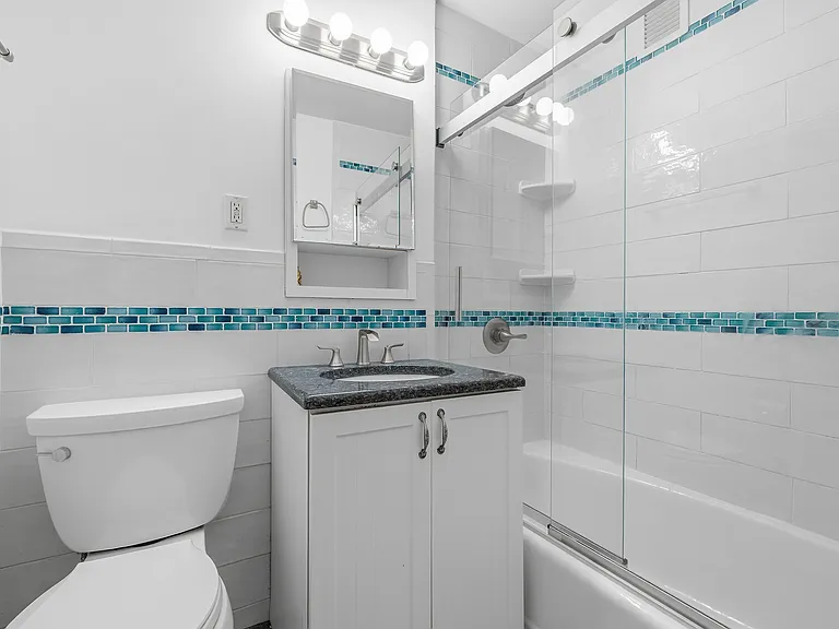 225 E 57th St #5M — Photo 6