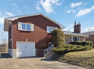 169 Hedgewood Dr, Moncton, NB E1E 2W8