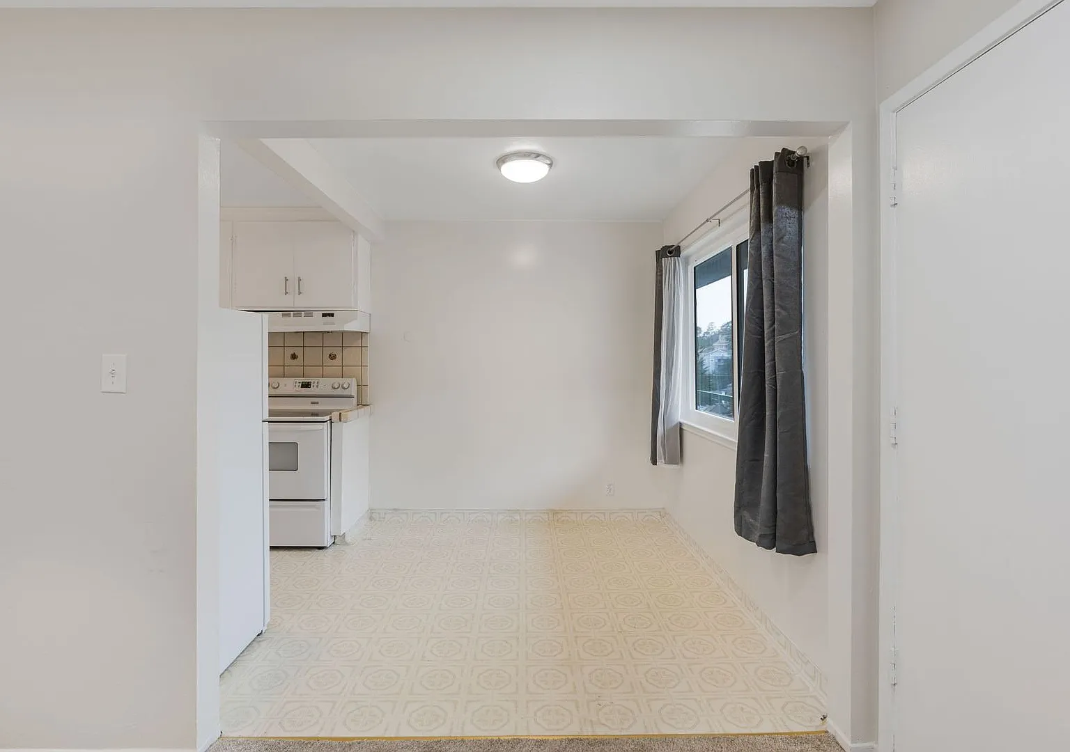 430 Norfolk Dr, Pacifica, CA 94044 — Photo 3