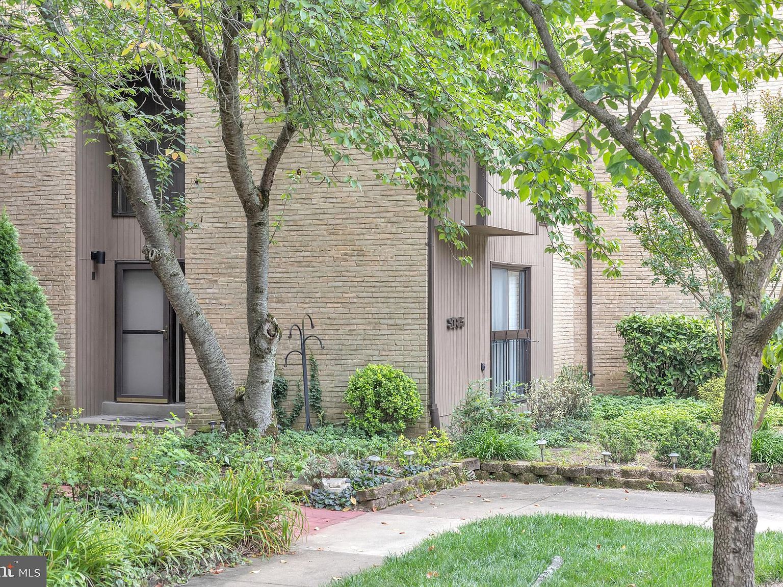3185 Colchester Brook Ln, Fairfax, VA 22031 Zillow