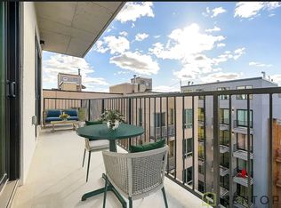 272 S 1st St #5E, Brooklyn, NY 11211