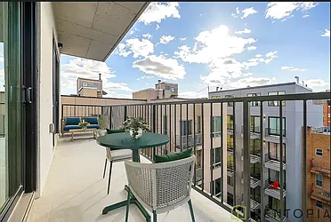 272 South 1st Street, #5E