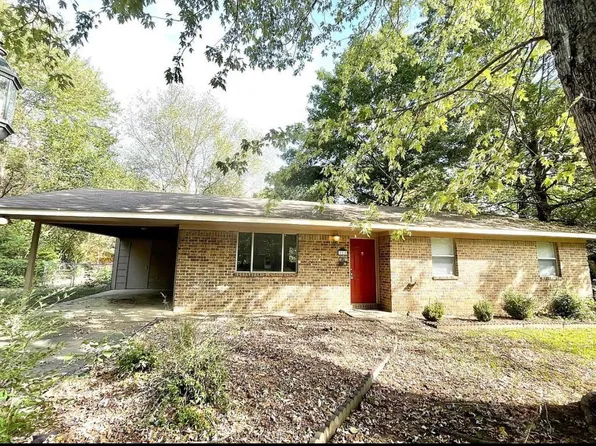 312 W Willow Ave, Farmington, AR 72730