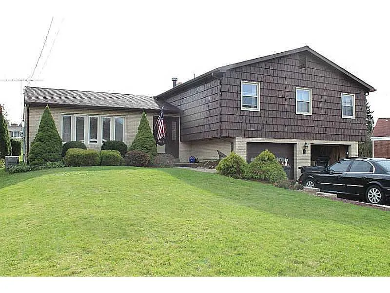 1600 3rd St photo 1