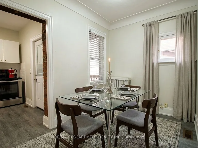 70 Spadina Ave #1 — Photo 9