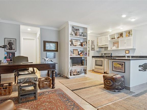 2nd image of 801 Henry Clay Ave APT 100