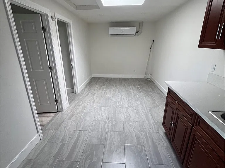 14409 Gundry Ave — Photo 20