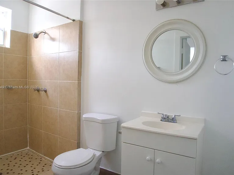 500 SW 6th Ct #104 — Photo 14