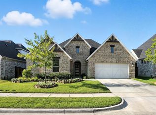 716 Colt Dr, Aubrey, TX 76227