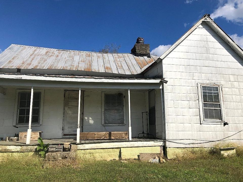 2nd image of 3984 Oakley Pebble Rd