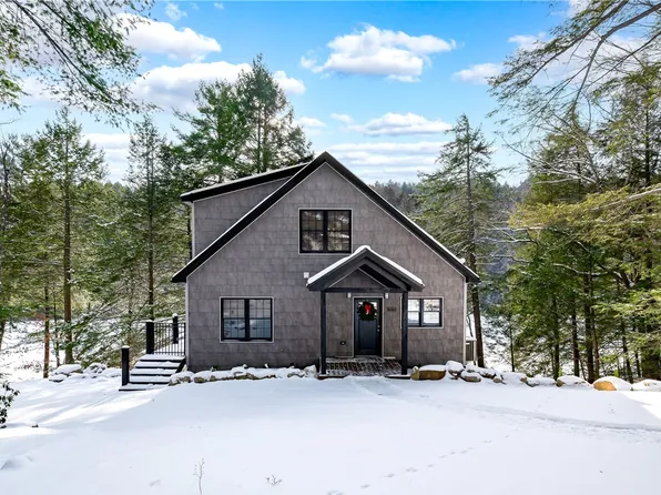 162 E Maple Ln, Clarion, PA 16214