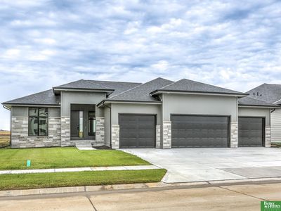 5528 213th Ave, Elkhorn, NE, 68022