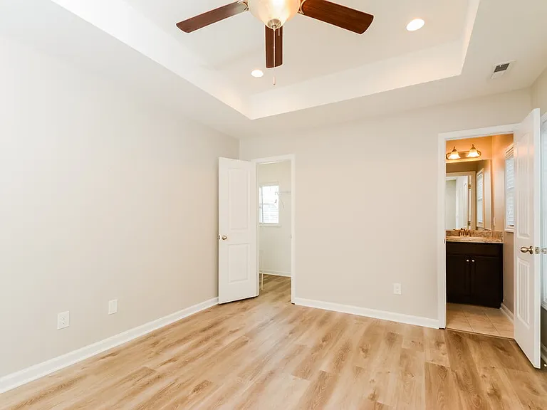 138 Sunfish St — Photo 9