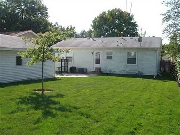 2nd image of 3627 Welshire Dr