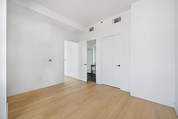 Rented by Living New York | media 15