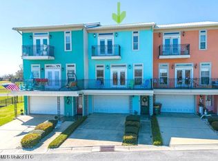 2 Oak Alley Ln, Long Beach, MS 39560
