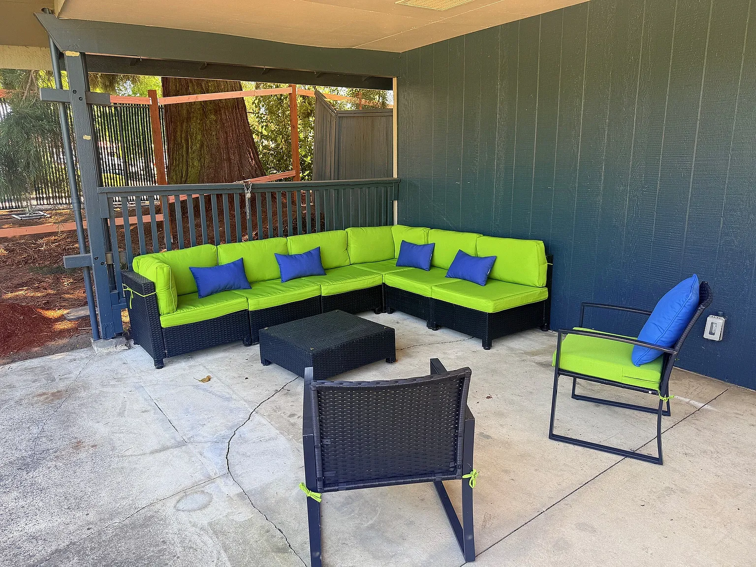 Centennial Apartments — Photo 4