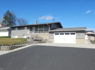 2056 Crestview Dr, Clarkston, WA 99403