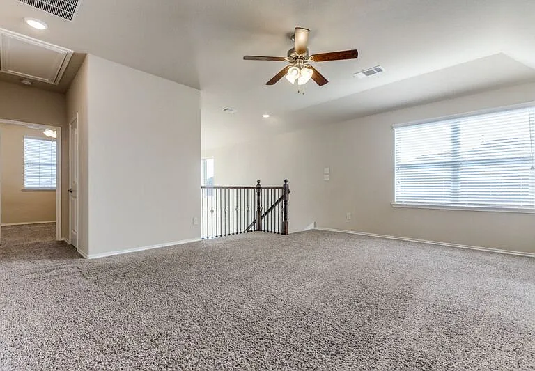 9905 Beaver Dam Ln — Photo 4