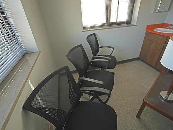 5th image of 301 N 2nd St #205
