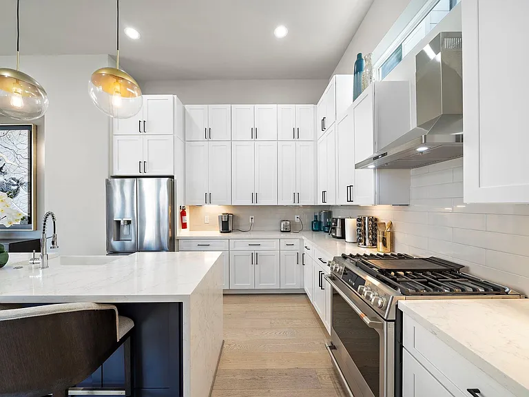 3515 Hutchins St — Photo 16