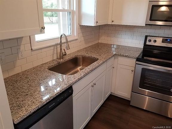 2nd image of 16501 Glenfurness Dr