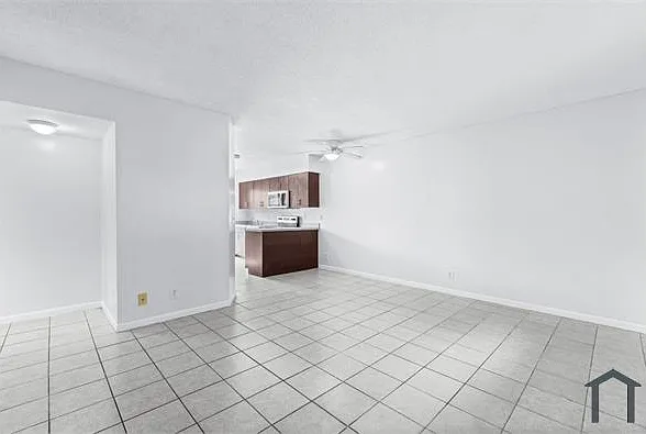 1837 NW 94th Ave #1837 — Photo 3