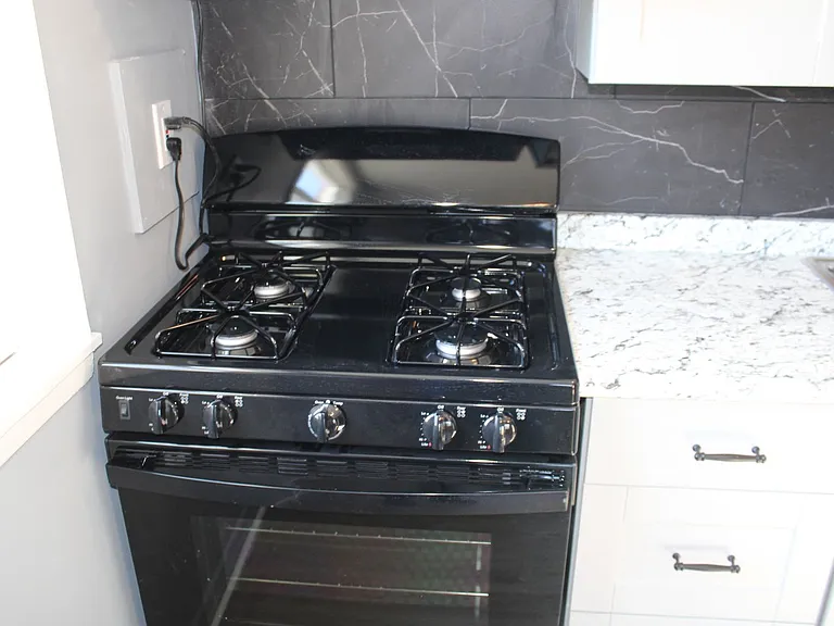 Wallingford View Apartments — Photo 3