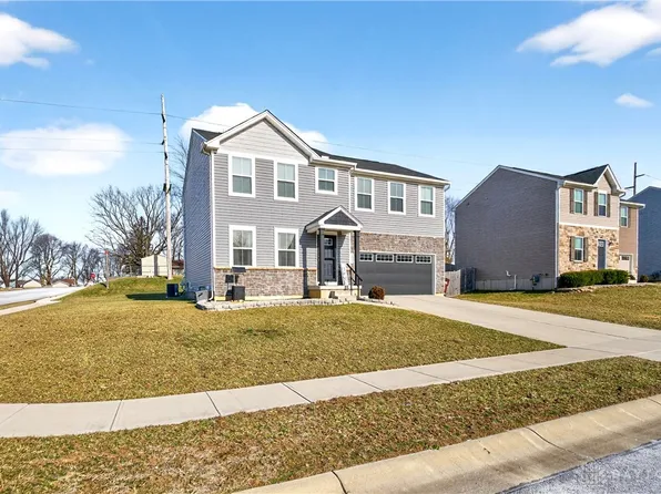 1001 Glen Kegley Dr, Xenia, OH 45385