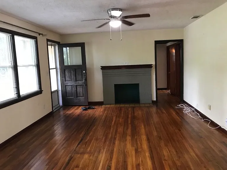 5103 Kingsbury St — Photo 16