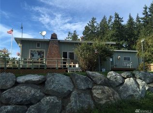 34 W Beach Rd, Eastsound, WA 98245
