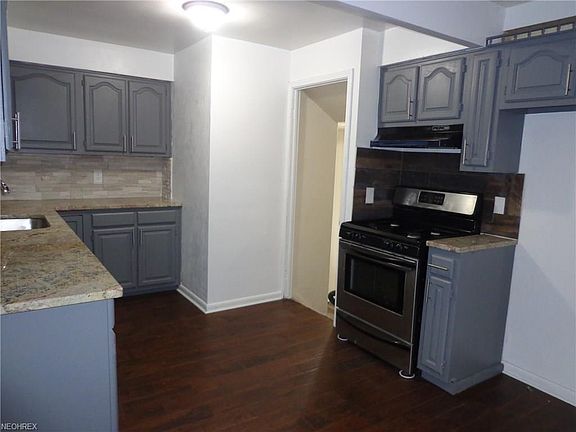 4th image of 7153 W Parkview Dr