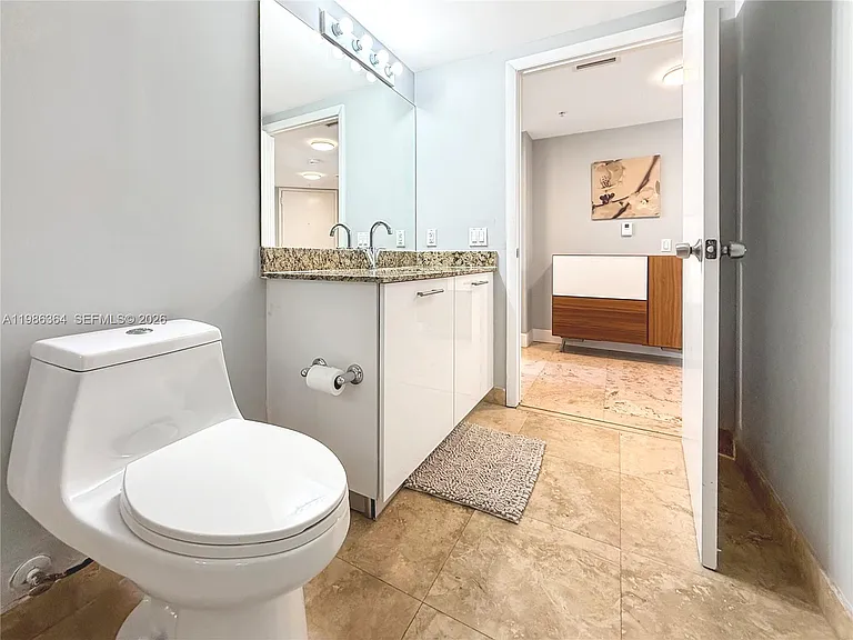 41 SE 5th St #602 — Photo 18