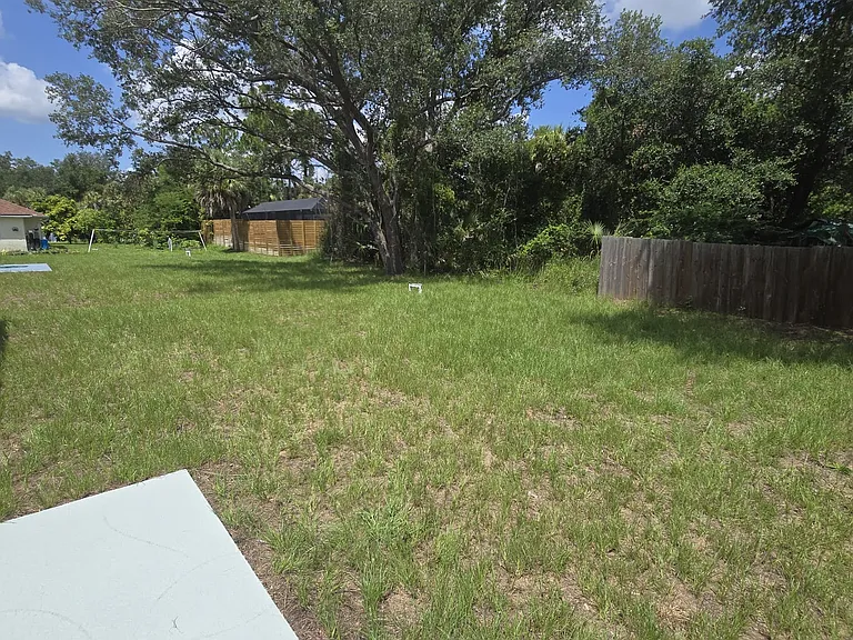 4061 Birnam Ter — Photo 22