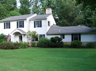 107 Cherry Ln, Berwyn, PA 19312