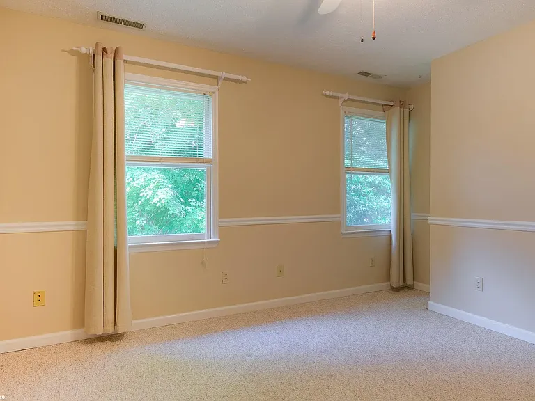 1101 Mourning Dove Dr — Photo 26