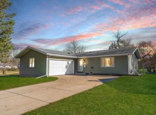 1601 Prairie Rd, Madison, WI 53711