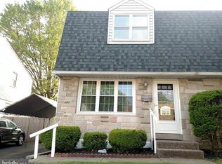 1326 Price St, Trainer, PA 19061