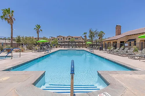 Vineyards at Palm Desert Apartment Homes Photo 1